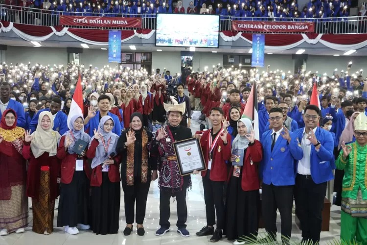 UMP Gelontorkan 5,2 Miliar Untuk Beasiswa