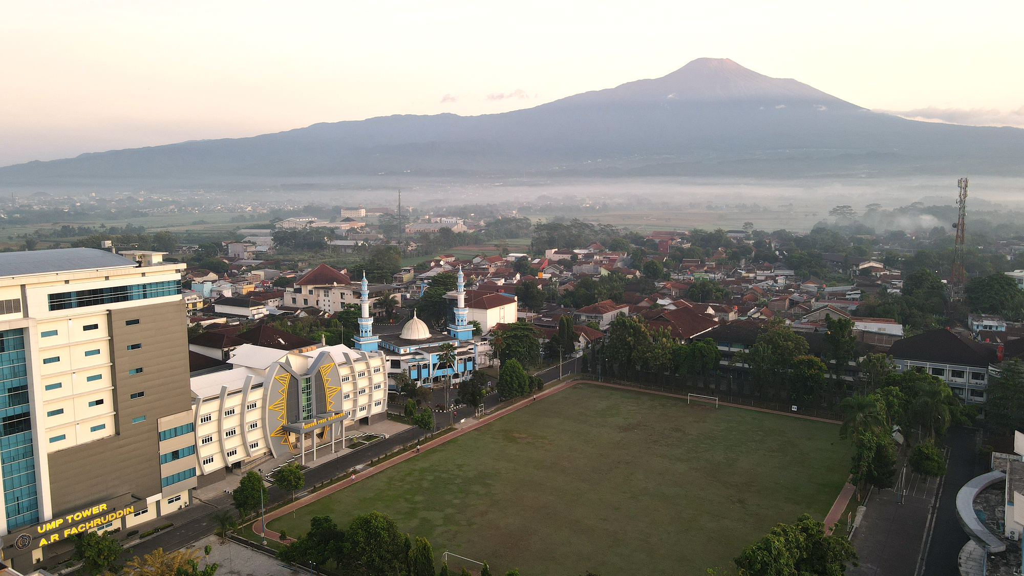 Profil Universitas